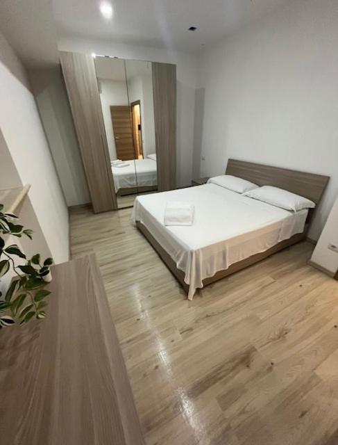 Villa Milano Apt. N. 2 Kültér fotó